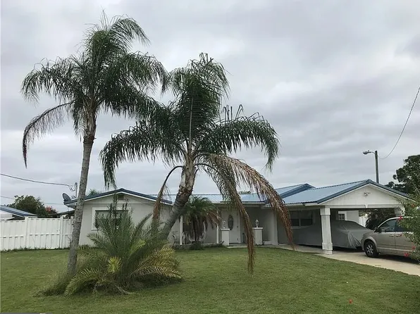 502 Canal Dr, Lake Wales, FL 33859