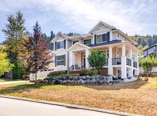 25340 Bosonworth Ave, Maple Ridge, BC V2W1G9