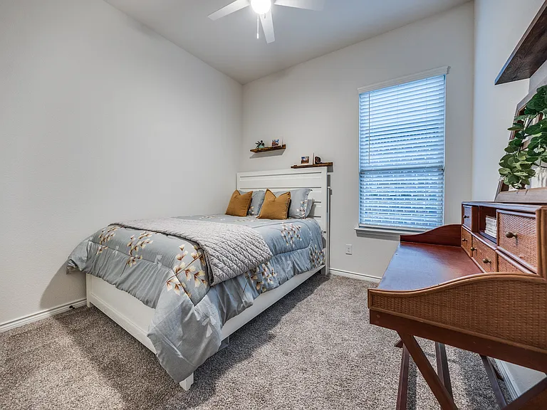 3129 Maverick Dr — Photo 24