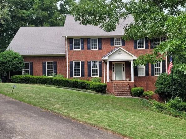 3211 Mountain Ridge Cir, Birmingham, AL 35242