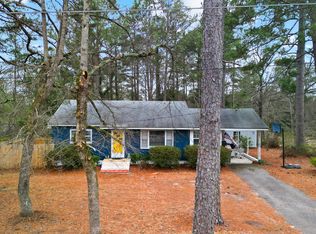 134 Pine Ln, Rockingham, NC 28379