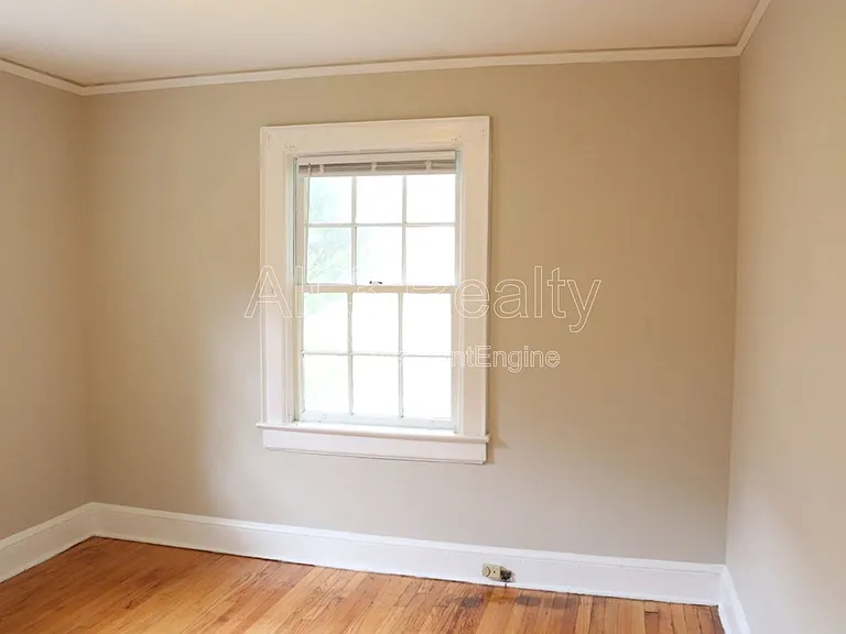 19 Calhoun Rd #B — Photo 17