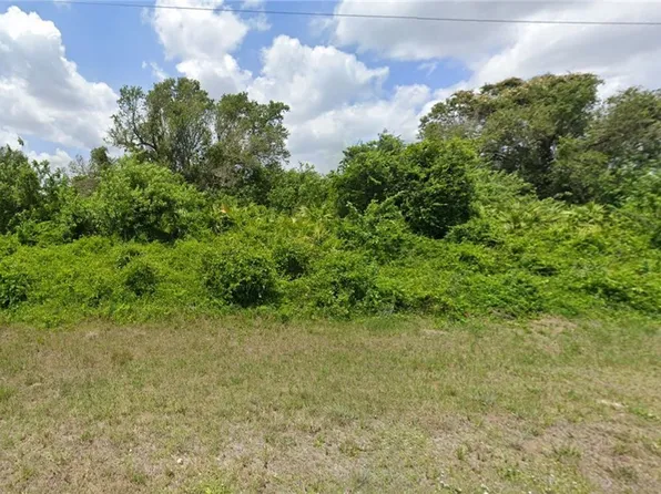 7033 Jolly Cir, Labelle, FL 33935