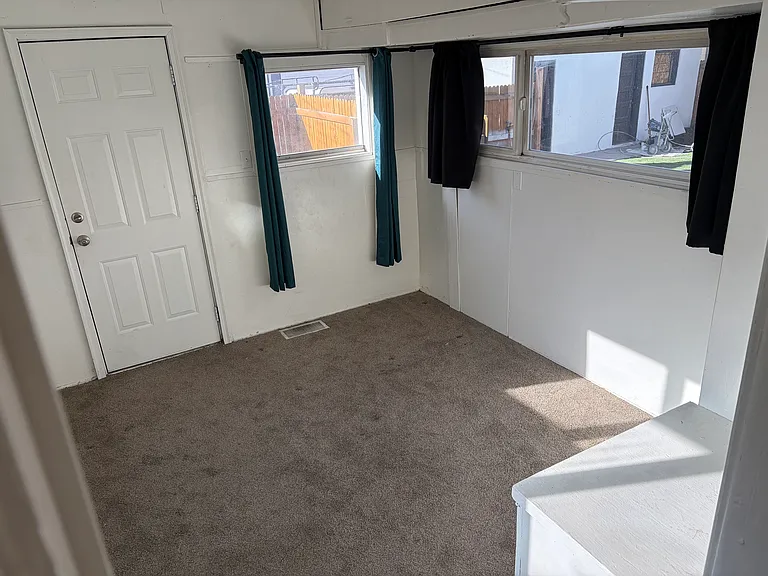 277 S Grant St #1 — Photo 8