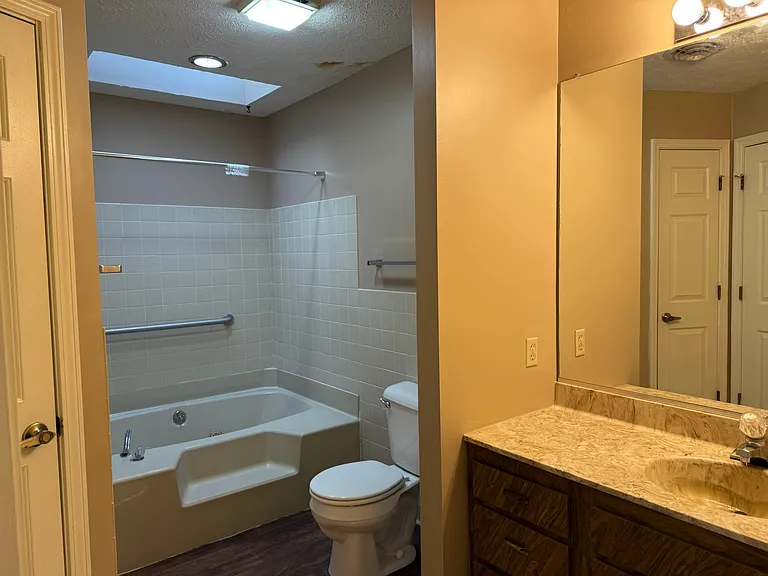 346 White Oak Ln — Photo 6