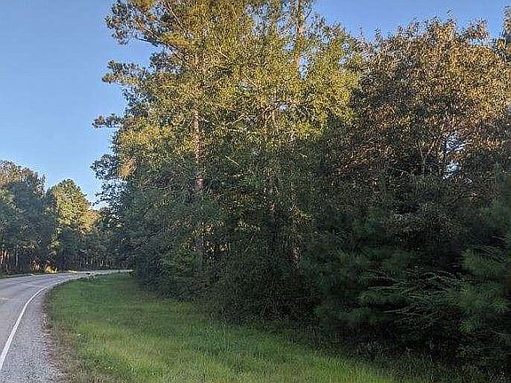 4th image of 5615 Fm 3065