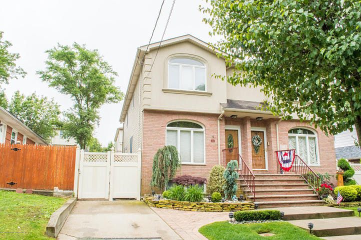 1st image of 54 Cheshire Pl