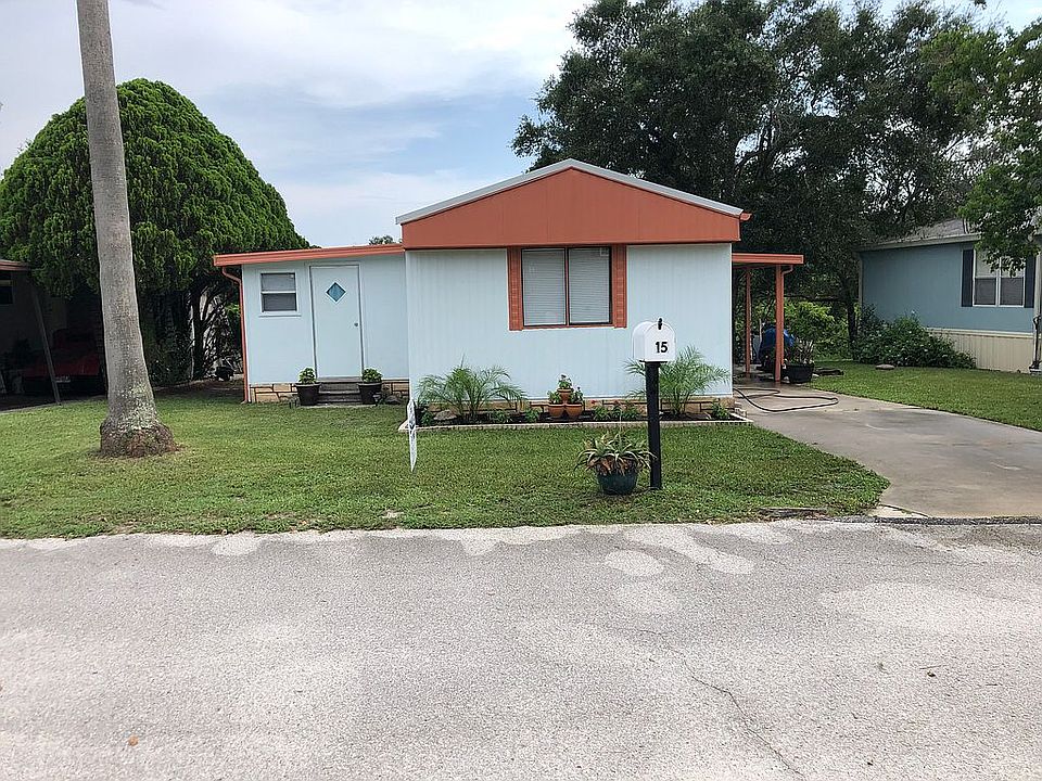 1st image of 15 Hillsborough Dr