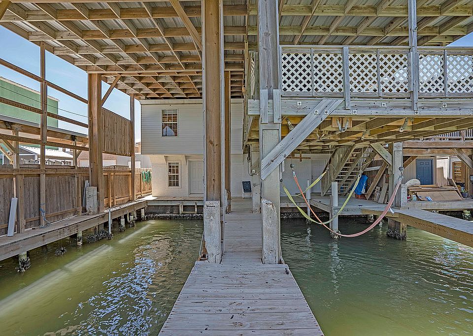 Double boat slips 7' depth 