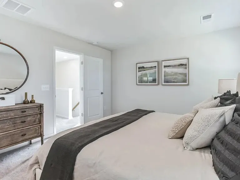 L Attitude 34 Dillard Creek — Photo 16