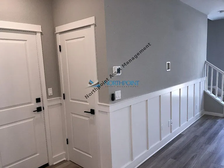 5013 Wuthering Ave — Photo 15