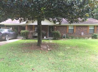 107 Pine St, Union, MS 39365