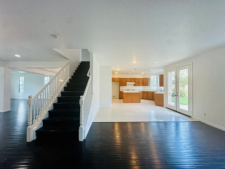 2259 Marysa Kathrin St — Photo 6