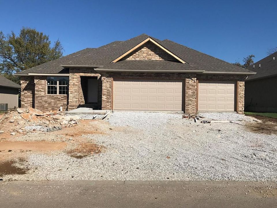 2nd image of 883 E Striper Dr