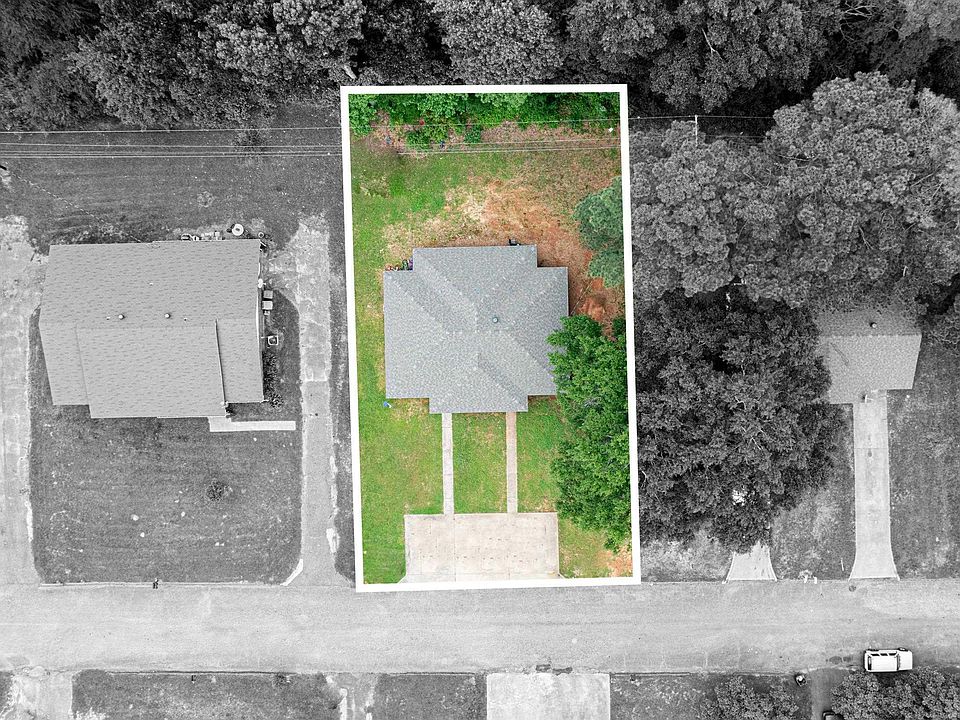 2nd image of 405 Kearley Dr