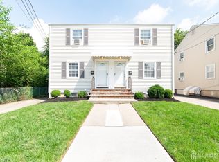 11 Mayfield Pl, Metuchen, NJ 08840
