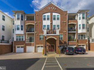 9202 Charleston Dr UNIT 204, Manassas, VA