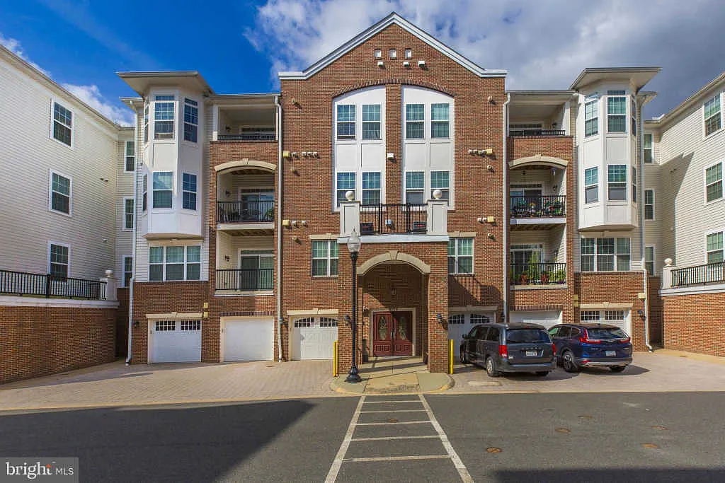 9202 Charleston Dr Unit 204 photo 1
