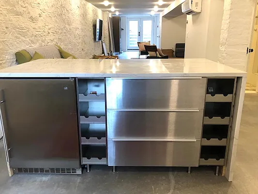 Rented by Douglas Elliman | media 37