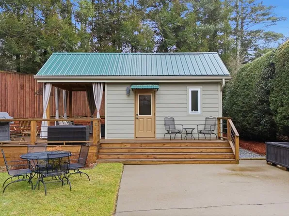 37 Coach Clb, Highlands, NC 28741