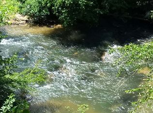 25 River Hill Rd, Ellijay, GA 30536