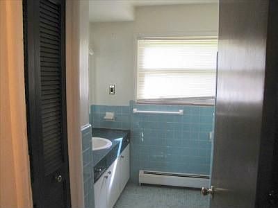 5th image of 28465 N Wesley Ave