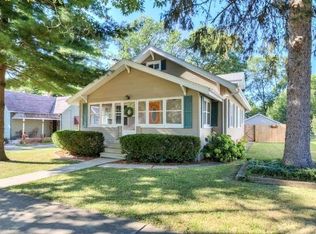 610 W Main St, Monticello, IL 61856