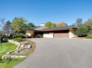 2159 Charlton Rd, Sunfish Lake, MN 55118