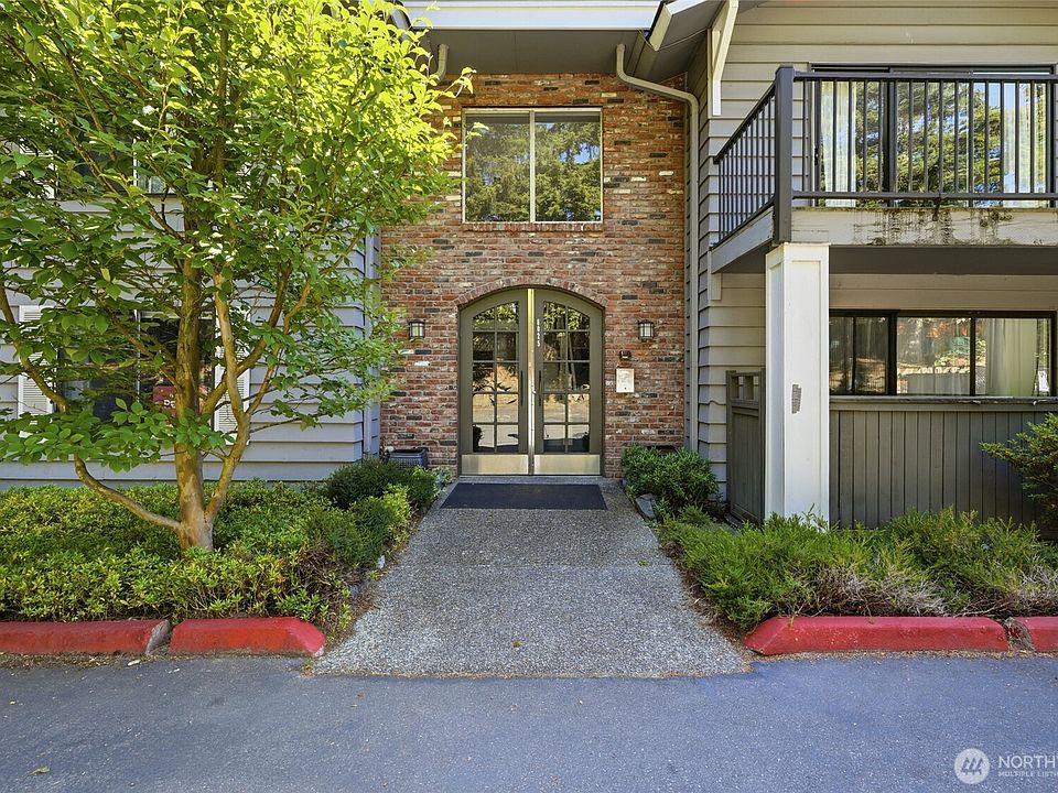 1st image of 8025 234th Street SW #120