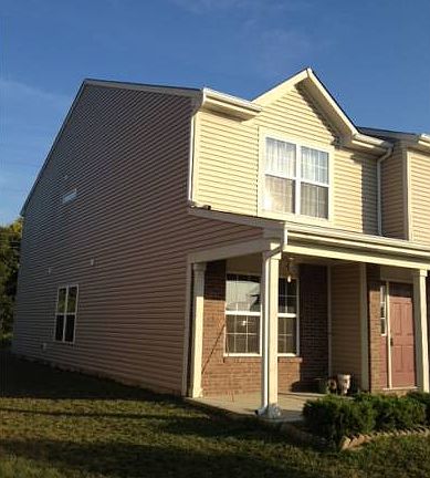 2nd image of 3147 Chivalry Dr