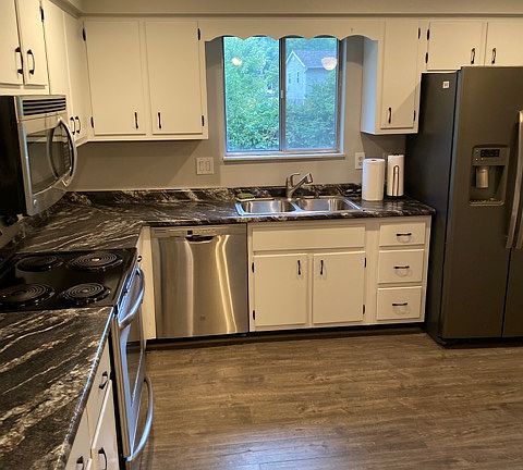 3rd image of 3958 Malaer Dr