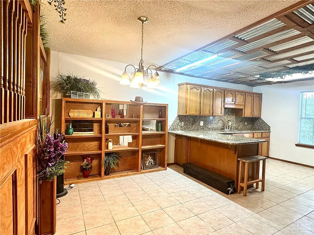2 bed, 2.0 bath, 1100 sqft, $1,100 — Photo 4