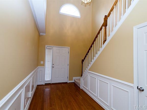 4th image of 814 Saratoga Dr
