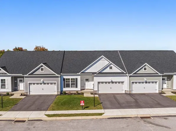 137 Bailey Dr, Hanover, PA 17331