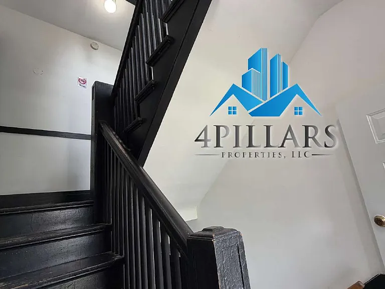 544 Pennsylvania St #2F — Photo 8
