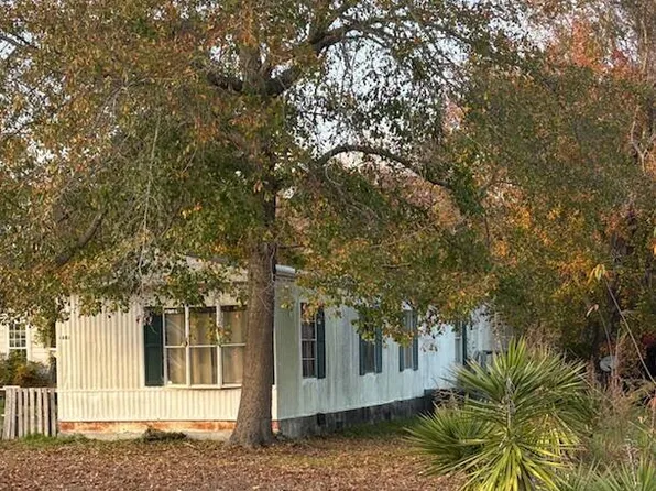 4686 Bluewater Street SE, Southport, NC 28461