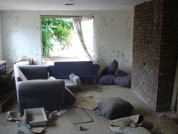 4th image of 745 N San Manuel Dr