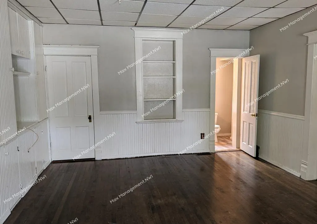 7321 Madison St — Photo 2