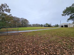 517 County Road 1944, Emory, TX 75440