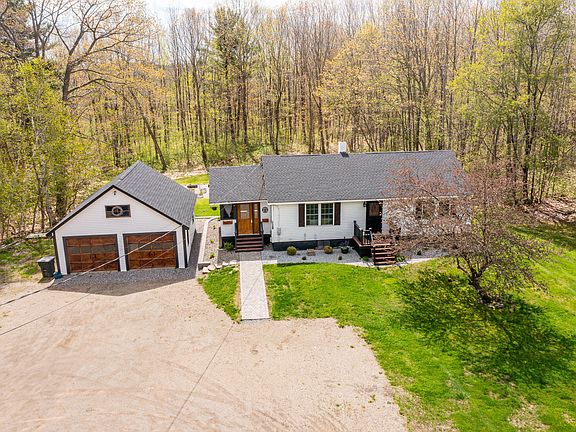 2nd image of 128 Shepard Road