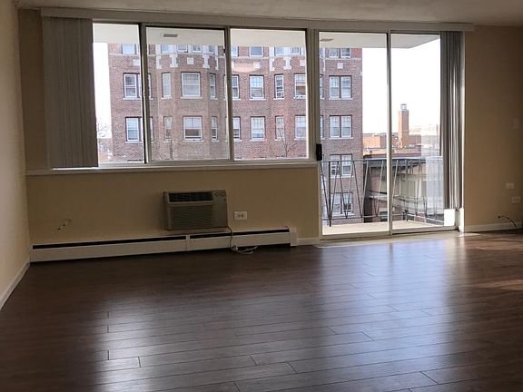 4th image of 5817 N Kenmore Ave APT 302