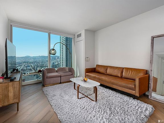 4th image of 401 Harrison St APT 25G