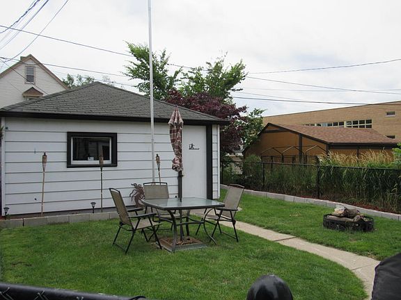 2nd image of 3807 E Underwood Ave #3807A
