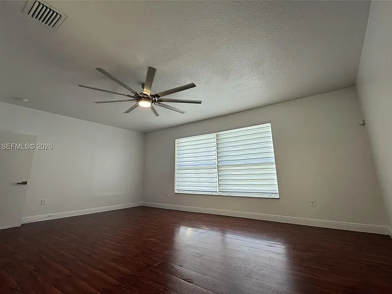 15840 SW 151st Ter — Photo 25