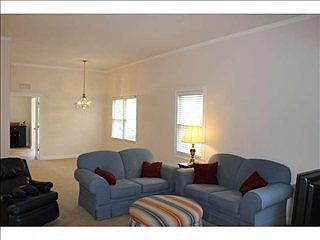 5th image of 12639 Enclave Ct