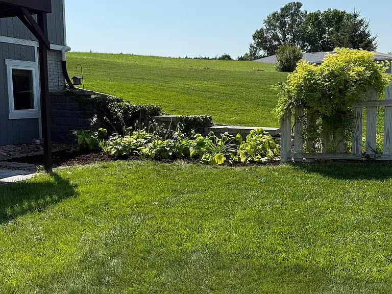 328 Wolf Ave — Photo 19