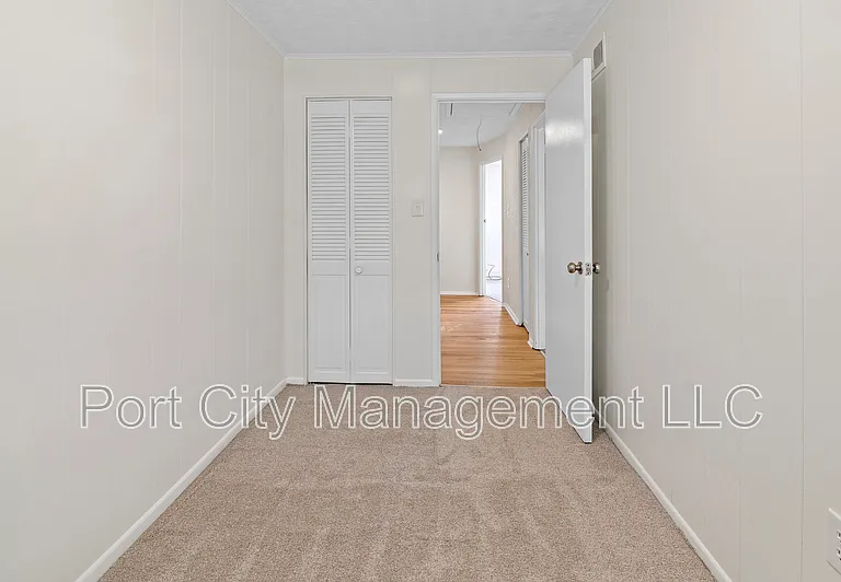 2025 Kelmore Rd #1 — Photo 22