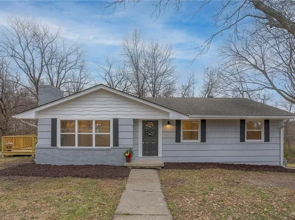 2809 Baker Rd, Independence, MO 64057
