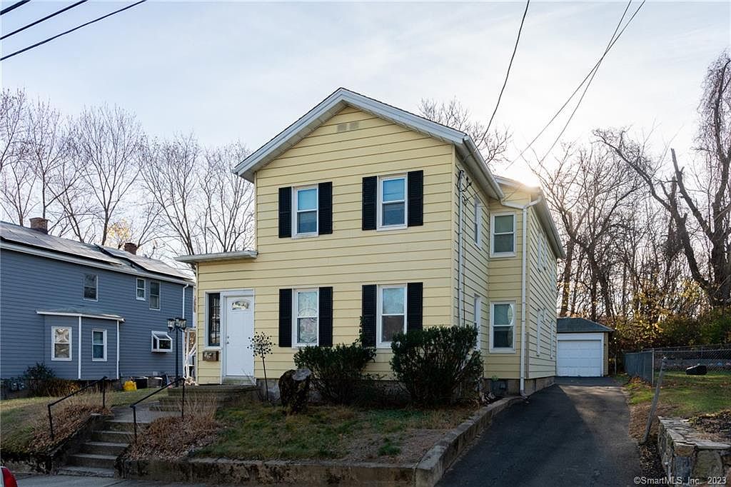 138 Tremont St, Ansonia, CT 06401 Zillow