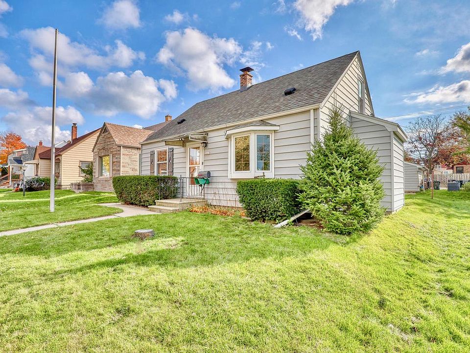 1st image of 1417 Marshall AVENUE